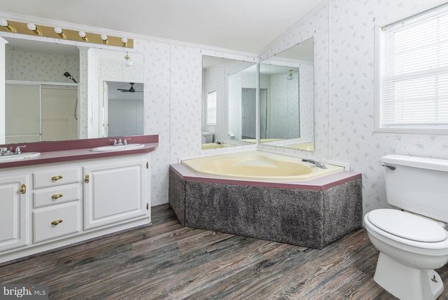 239 TONY CIRCLE TONY CIRCLE, Mantua, NJ 08051