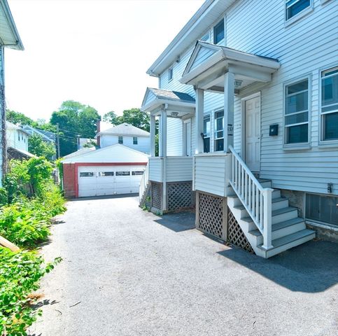 135 Safford St, Quincy, MA 02170