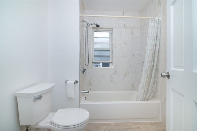 135 Safford St, Quincy, MA 02170