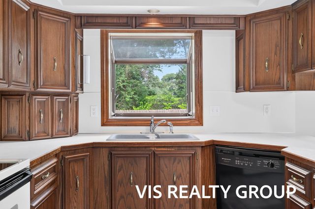 7645 Carefree Drive, Whitehall, MI 49461