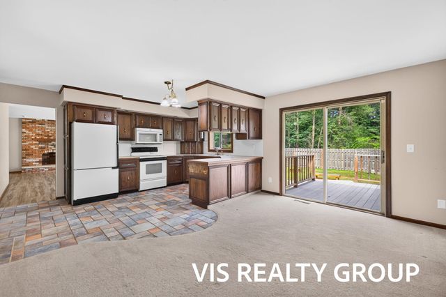 7645 Carefree Drive, Whitehall, MI 49461