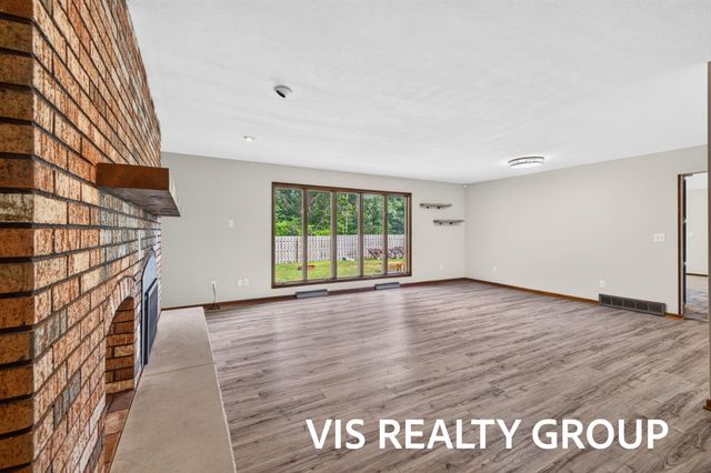 7645 Carefree Drive, Whitehall, MI 49461