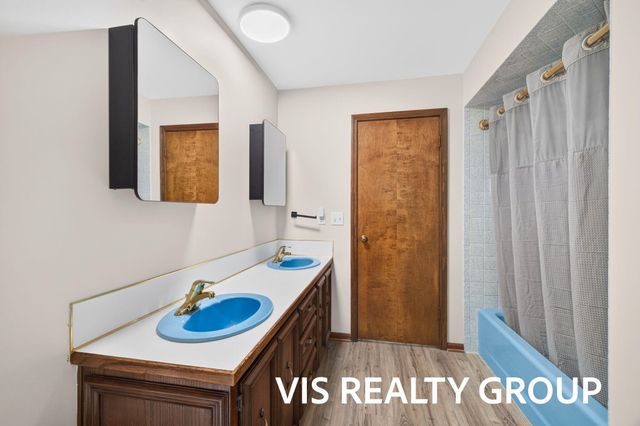 7645 Carefree Drive, Whitehall, MI 49461