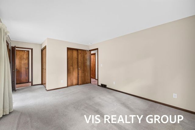 7645 Carefree Drive, Whitehall, MI 49461