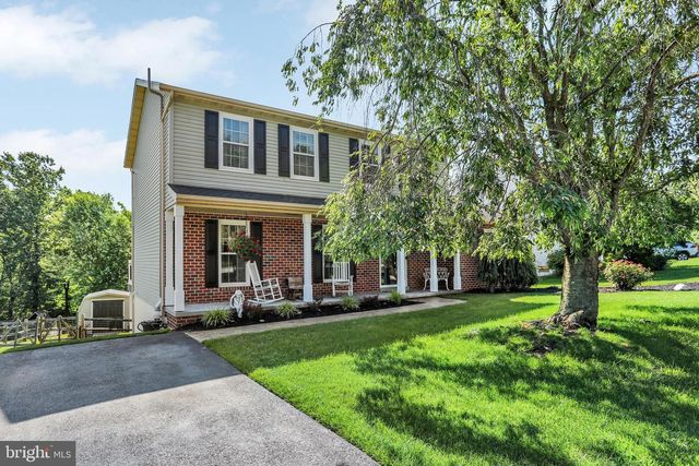 224 JASMINE DR, Hanover, PA 17331