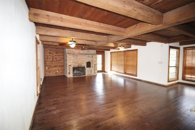 9438 SHARTEL Drive, Shreveport, LA 71118