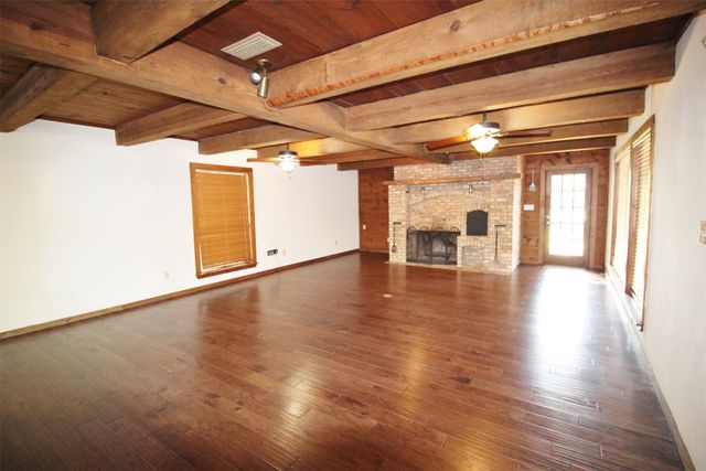 9438 SHARTEL Drive, Shreveport, LA 71118