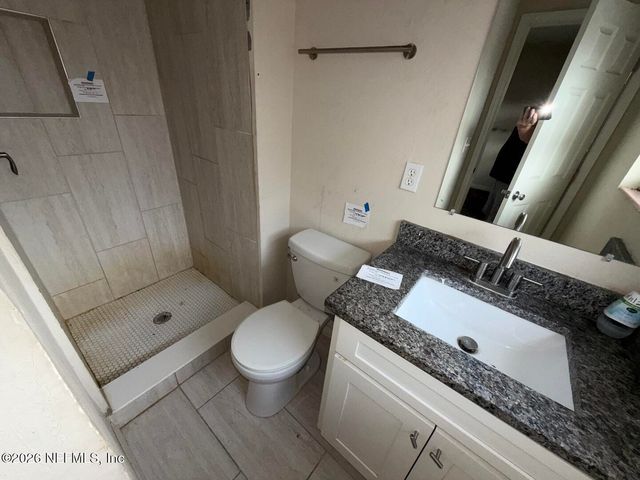 1722 DUPRE Drive, Jacksonville, FL 32221