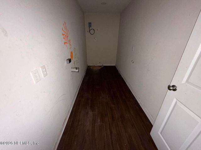 1722 DUPRE Drive, Jacksonville, FL 32221