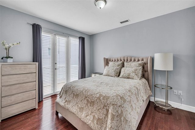 832 N Victoria Park Road 832, Fort Lauderdale, FL 33304