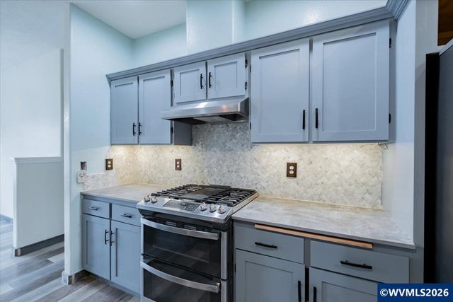 1209 Bent Grass Ct NE, Keizer, OR 97303