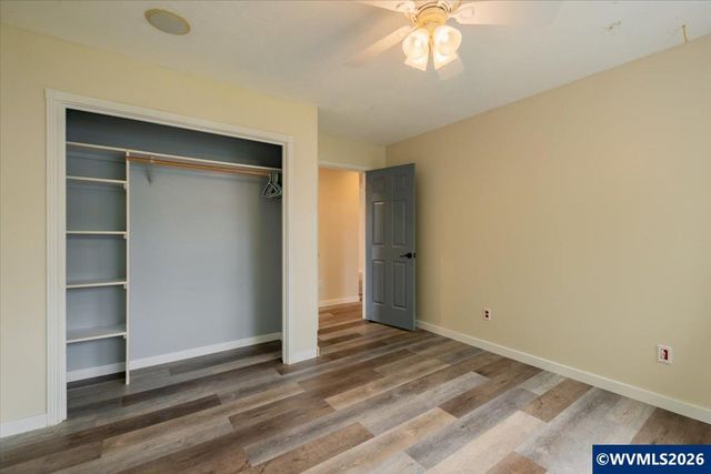 1209 Bent Grass Ct NE, Keizer, OR 97303