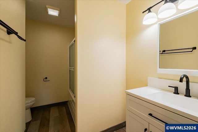 1209 Bent Grass Ct NE, Keizer, OR 97303
