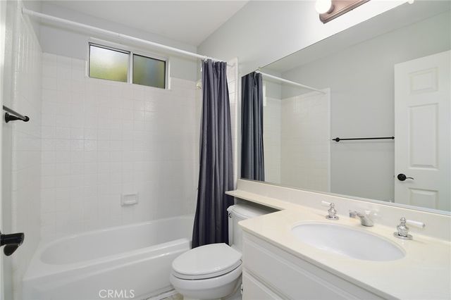 4325 Oak Glen, Calabasas, CA 91302