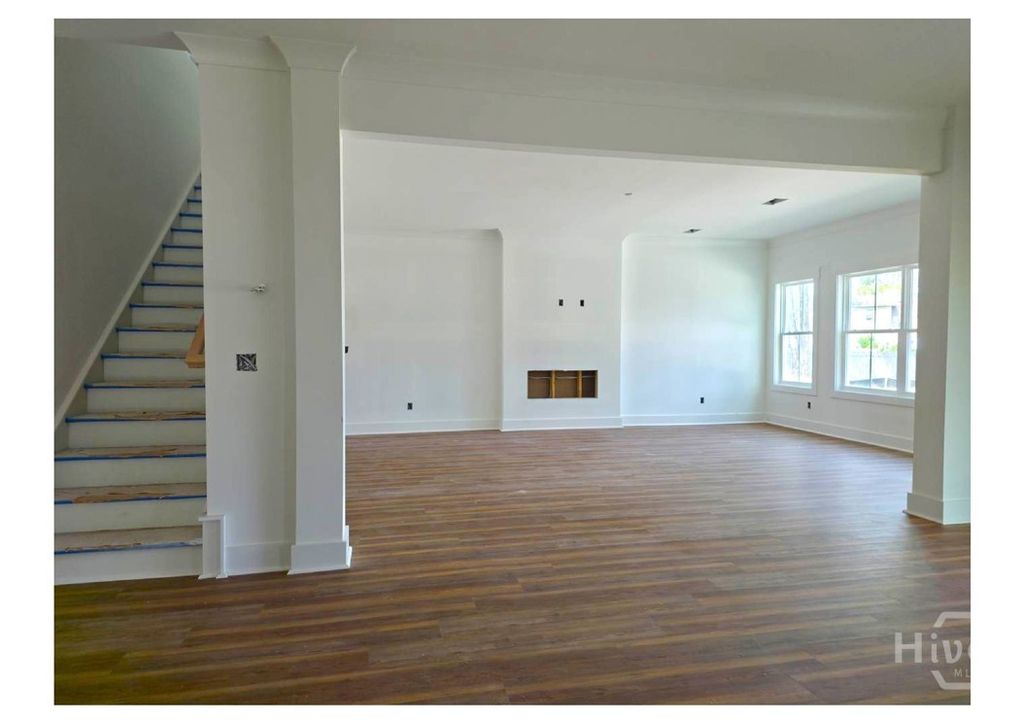 Image 18 of property listing at 208 Cypress Lake Drive, Bloomingdale, GA 31302