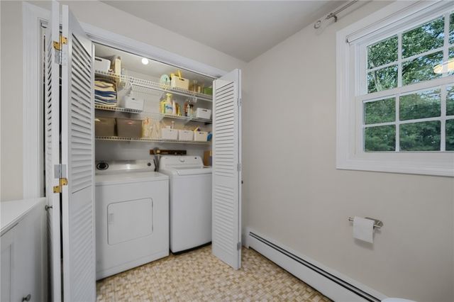 27 Country View Drive, Johnston, RI 02919