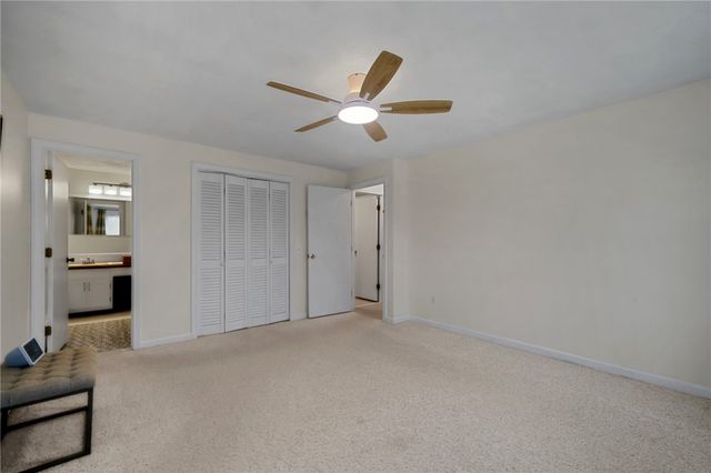 27 Country View Drive, Johnston, RI 02919