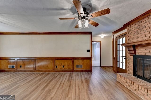 886 Marbrook Drive, Lawrenceville, GA 30044