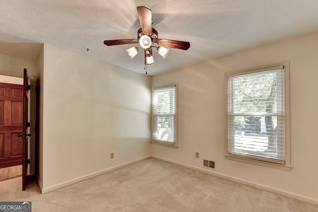 886 Marbrook Drive, Lawrenceville, GA 30044