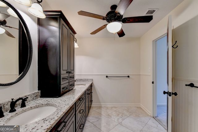 886 Marbrook Drive, Lawrenceville, GA 30044