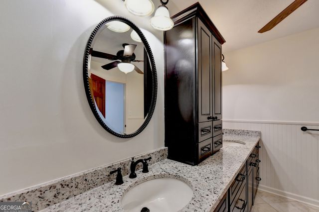 886 Marbrook Drive, Lawrenceville, GA 30044