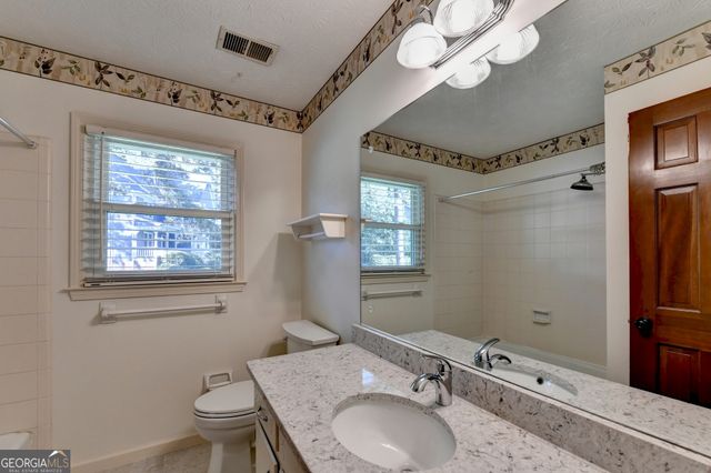886 Marbrook Drive, Lawrenceville, GA 30044