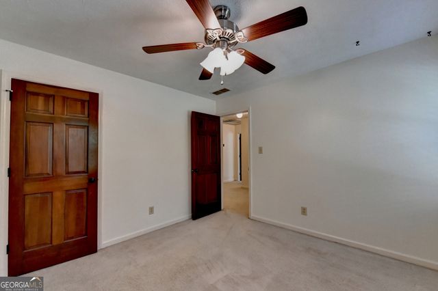 886 Marbrook Drive, Lawrenceville, GA 30044