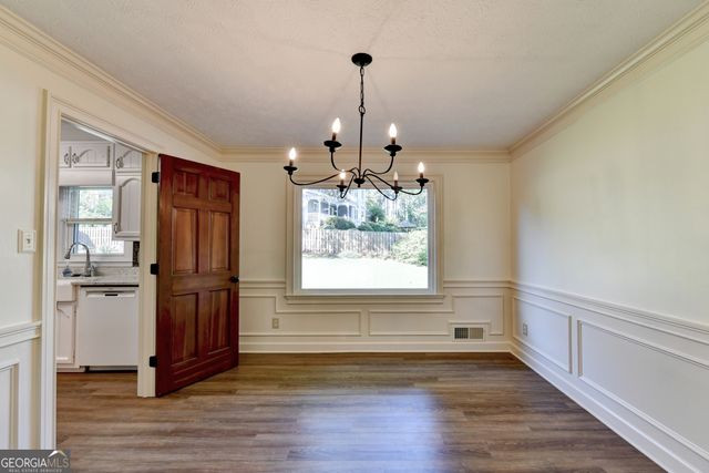886 Marbrook Drive, Lawrenceville, GA 30044