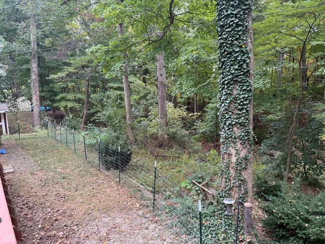 28 Cambridge Court, Anderson, IN 46012