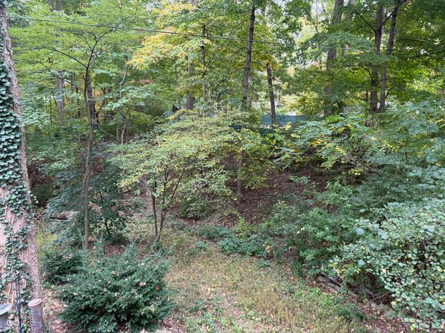 28 Cambridge Court, Anderson, IN 46012