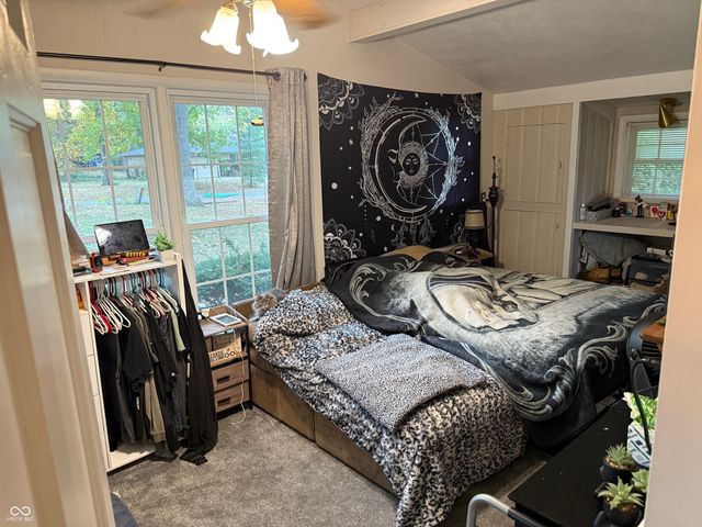 28 Cambridge Court, Anderson, IN 46012