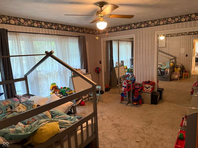 28 Cambridge Court, Anderson, IN 46012