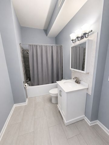 3130 W Polk Street, Chicago, IL 60612