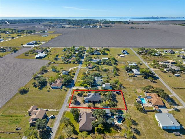 4187 COUNTRY PL, Portland, TX 78374