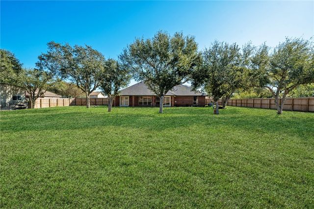 4187 COUNTRY PL, Portland, TX 78374