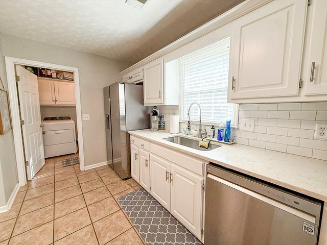 7483 Cardinal Landing Court, Columbus, GA 31909