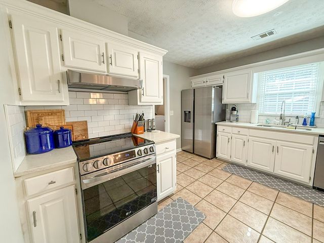7483 Cardinal Landing Court, Columbus, GA 31909