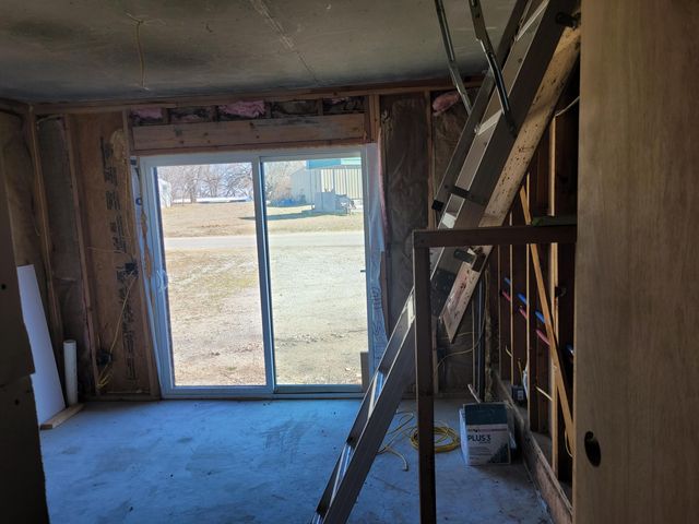 25647 S 585 Road, Afton, OK 74331