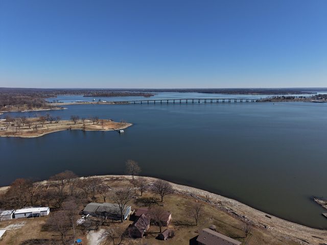 25647 S 585 Road, Afton, OK 74331