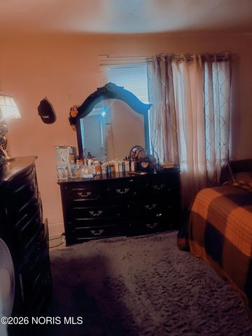 534 Clark Street, Toledo, OH 43605