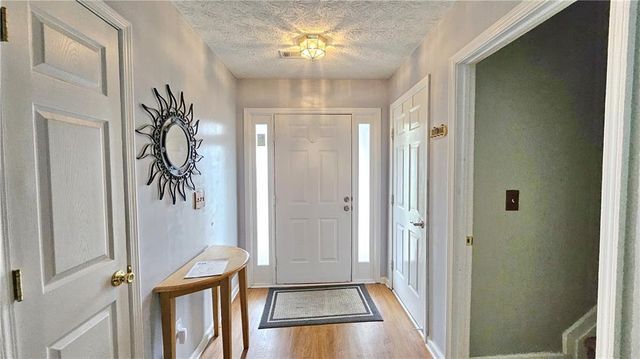 2233 Hansford Pass, Buford, GA 30519
