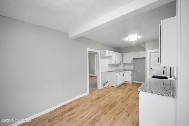 1207 E Broadway Street, Toledo, OH 43605