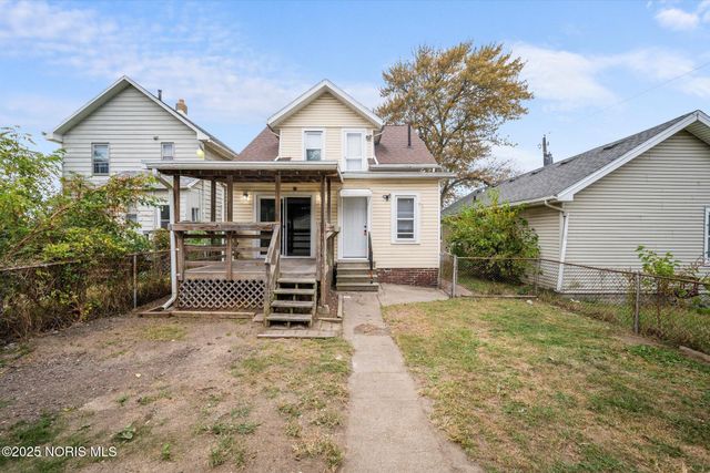 1207 E Broadway Street, Toledo, OH 43605