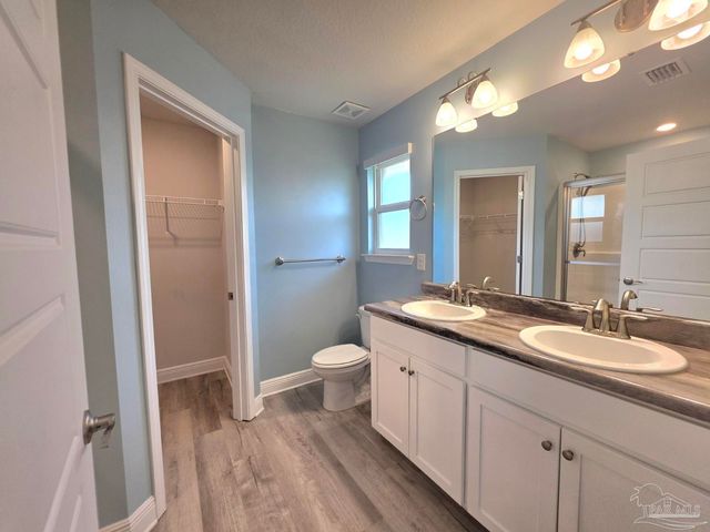 5031 Firstmate Way, Pensacola, FL 32526