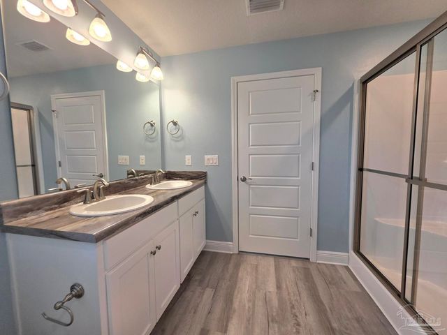 5031 Firstmate Way, Pensacola, FL 32526
