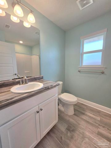 5031 Firstmate Way, Pensacola, FL 32526