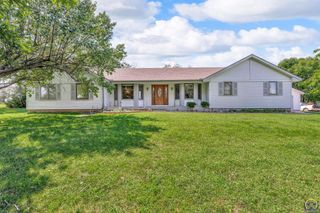 5549 NE Shaffer RD, Topeka, KS 66617