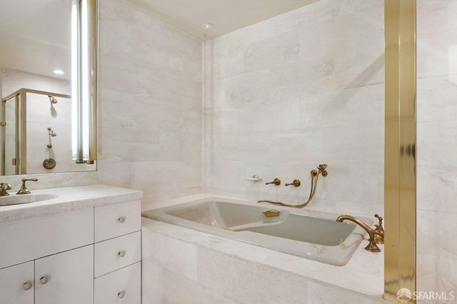611 Washington Street 2305, San Francisco, CA 94111