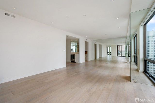 611 Washington Street 2305, San Francisco, CA 94111