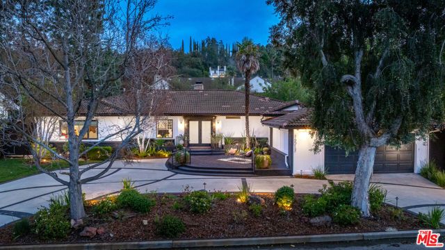 16012 Meadowcrest Road, Sherman Oaks, CA 91403